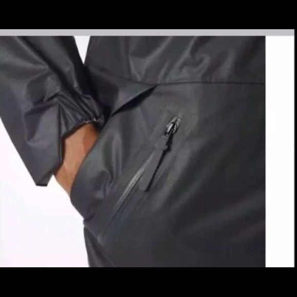 ADIDAS SW Unisex rain Parka new size M black - Picture 3 of 8